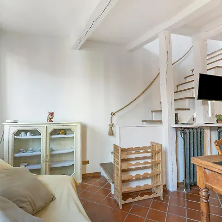 Old Town 50m And Shop Apartamento