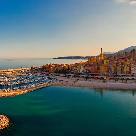 아파트 Old Town 50m And Shop